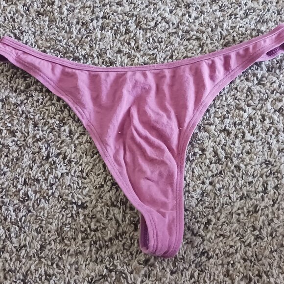 Panty - Picture 1 of 3